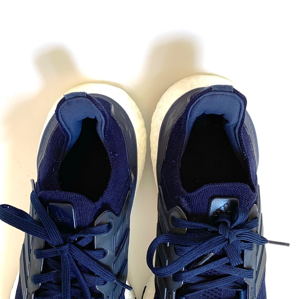 Adidas UltraBoost 22 Navy Blue W7 - Picture 3 of 11